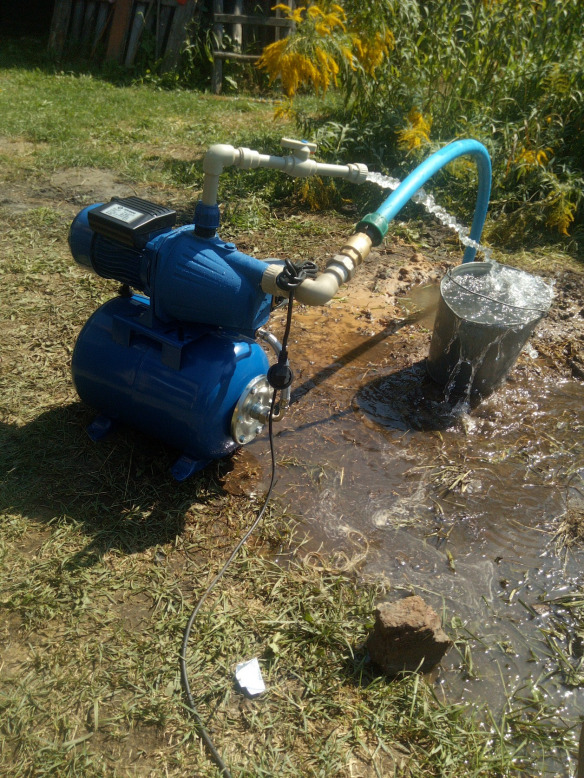 Скважина 32мм с поверхностным насосом.